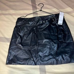Leather skirt